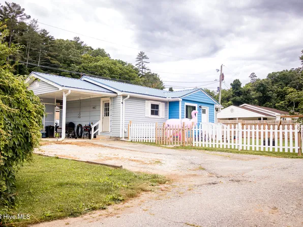 47 Hatchett Street, Murphy, NC 28906