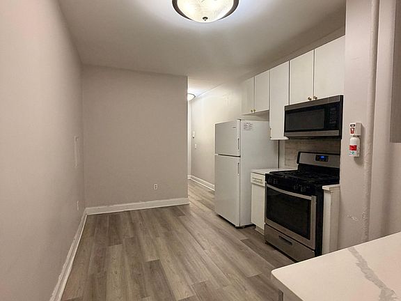 2nd image of 5300-02 Palisade Ave #203A