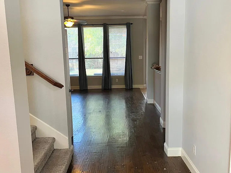 920 Ethan Rd — Photo 5