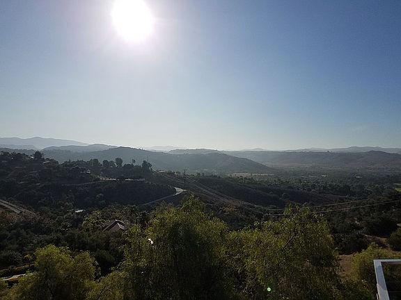2nd image of 2346 Vista Valle Verde Dr