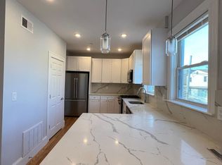 76 Winchester St #202, Medford, MA 02155