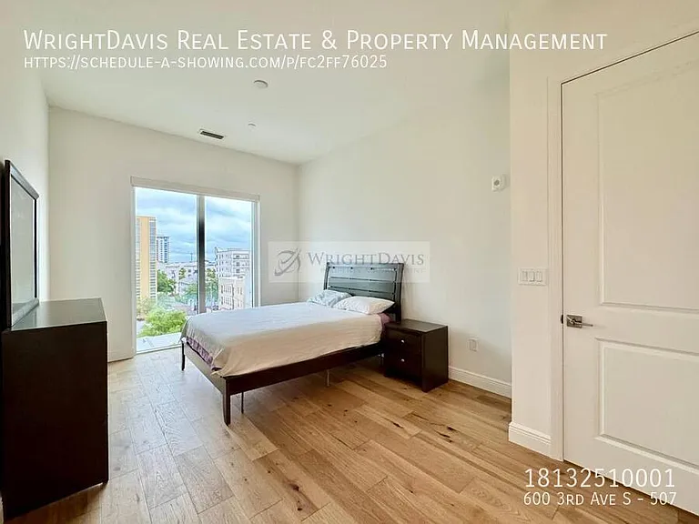 600 3rd Ave S #507 — Photo 32