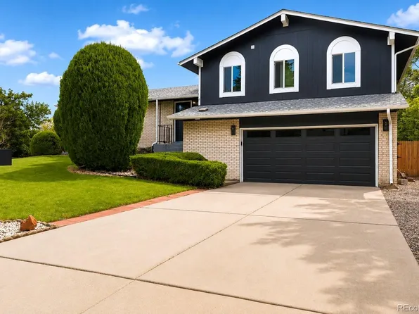 8520 W Virginia Avenue, Lakewood, CO 80226