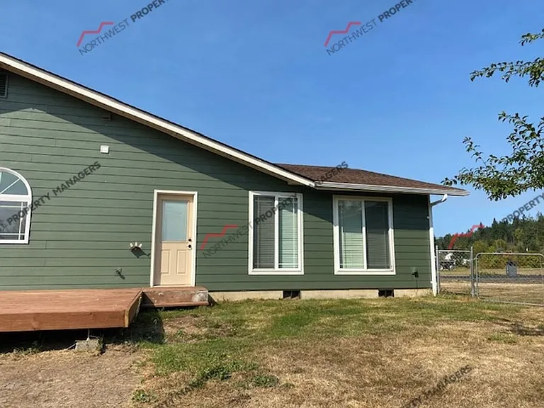 116 Taylor Rd — Photo 28