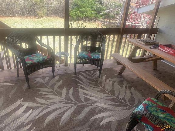 5th image of 6012 W Elmwood Dr