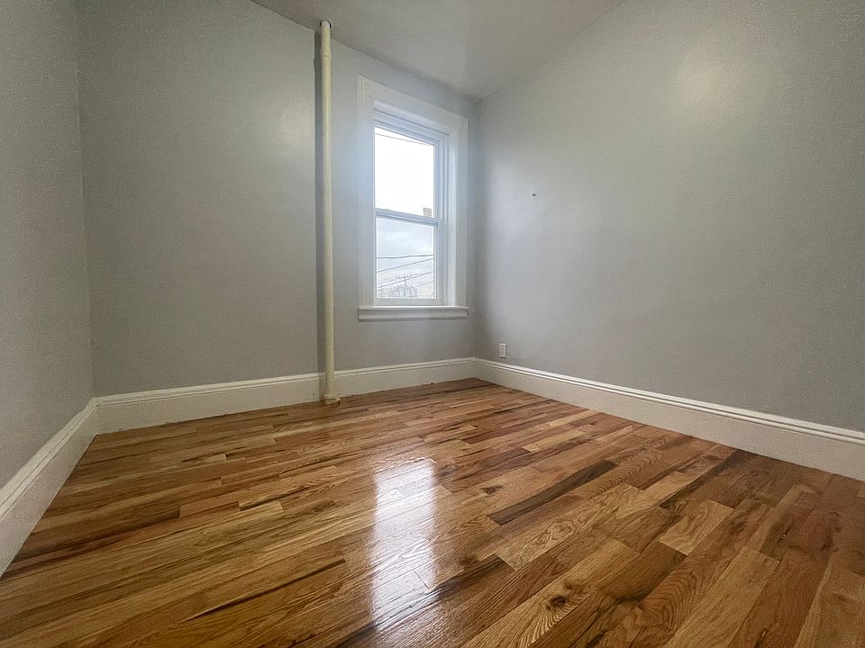 2nd image of 900 Central Ave #5E