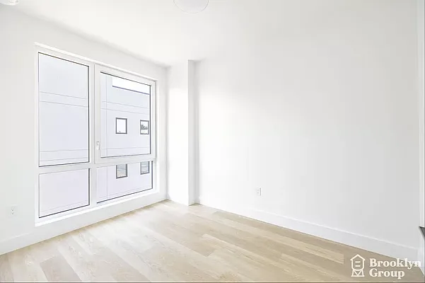 Rented by Brooklyn Group | media 7