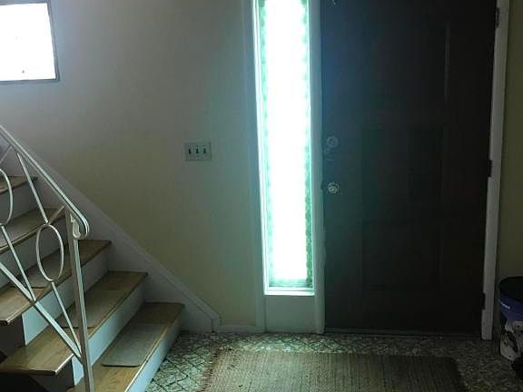 2nd image of 680 Leverett Ave