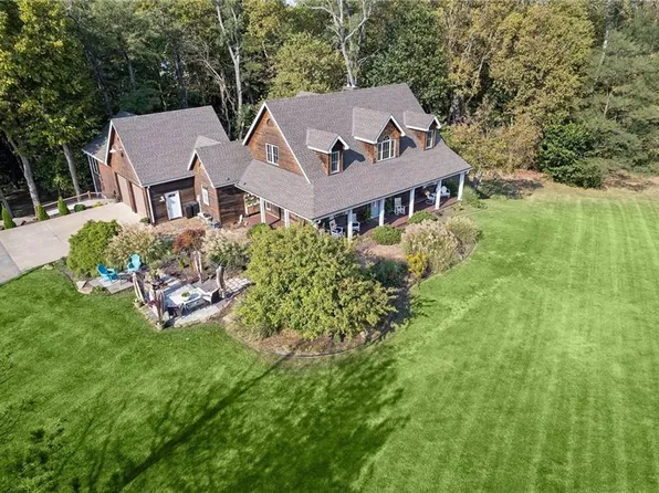 9210 Watt Rdg, Trimble, MO 64492