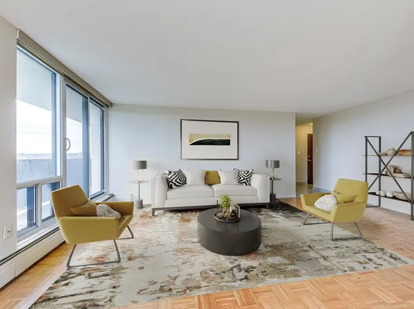 95 Cambridge St, Cambridge, ON N1R 3S2