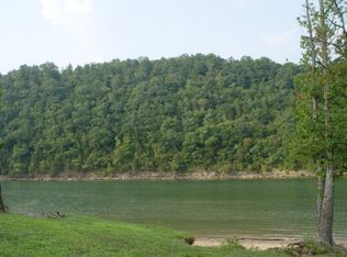 8338 Faix Rd, Byrdstown, TN 38549