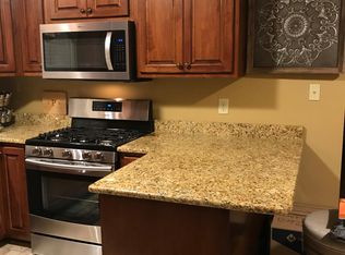 1914 Crestview Dr, Fayetteville, NC 28304