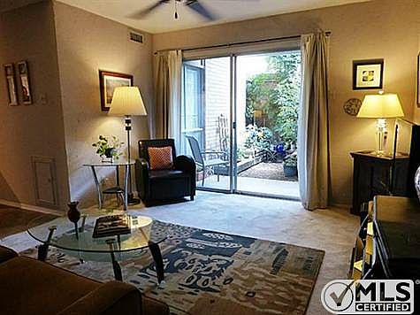3rd image of 2627 Douglas Ave APT 122