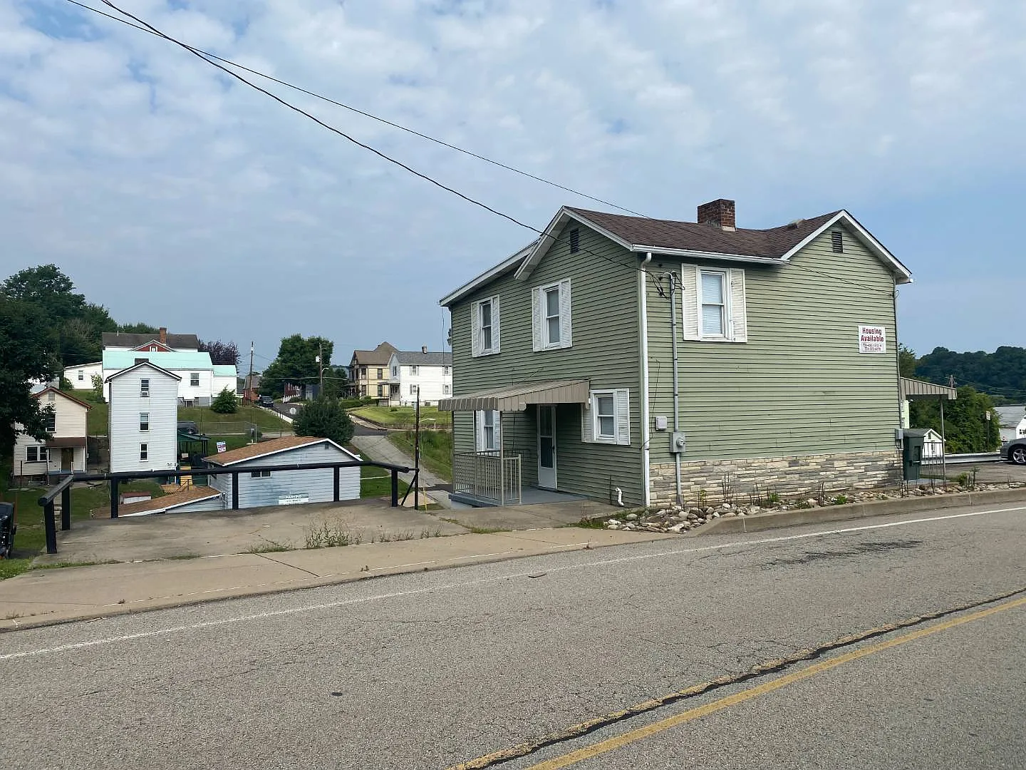 523 East St photo 1