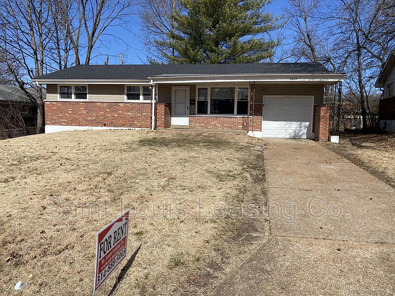 1st image of 9874 Lawnview Dr