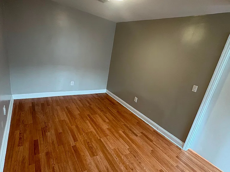 105 N High St #3 — Photo 6