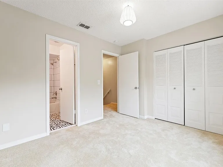 5902 Stratton Park Dr — Photo 14