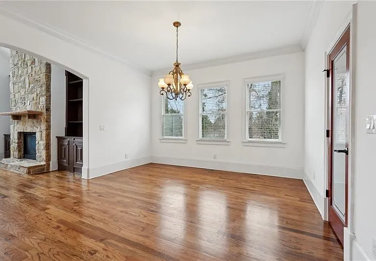 343 Summer Garden Dr — Photo 14