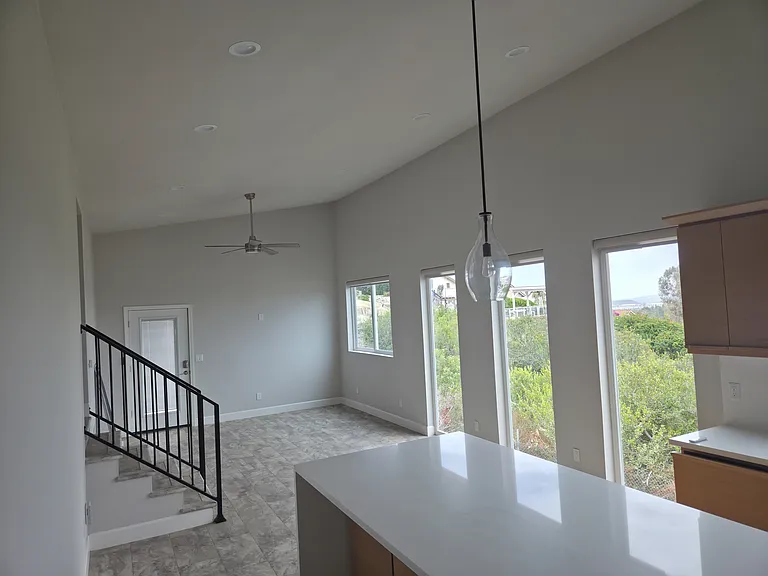 13507 Samantha Ave — Photo 3