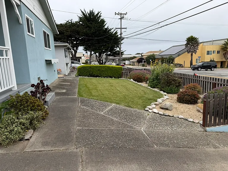 242 Reindollar Ave — Photo 10