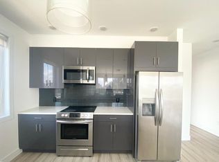 6000 Jefferson St #3C, West New York, NJ 07093
