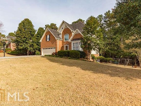 3rd image of 2900 Manor Brook Ct