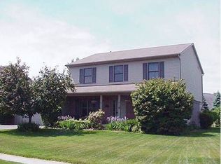 8231 Deerpointe Dr, Toledo, OH 43617
