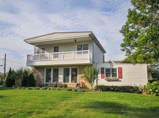 352 S Church Rd, Bensenville, IL 60106