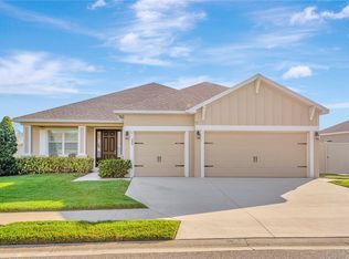 209 Walkers Point Dr, Auburndale, FL 33823