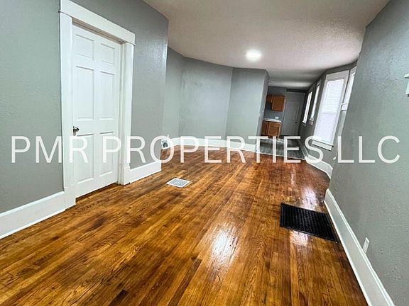 2nd image of 811 N 10th St #43540A73E