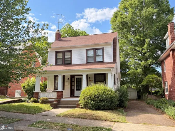 911 Brompton St, Fredericksburg, VA 22401