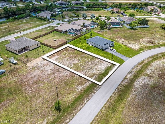 3rd image of 2260 NW 15th Ter