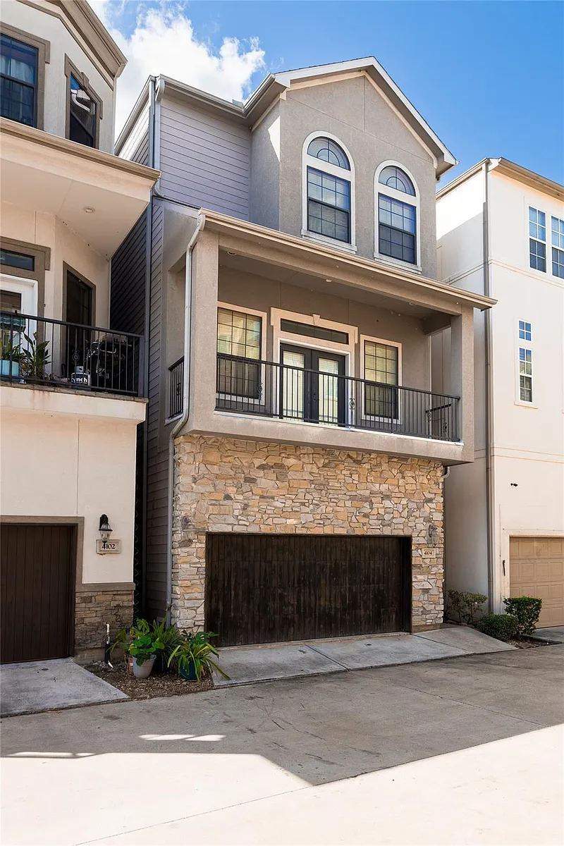 Photo 2 of 16 - 4104 Bonner View Ln - Houston, TX Building Photo - 4104 Bonner View Ln