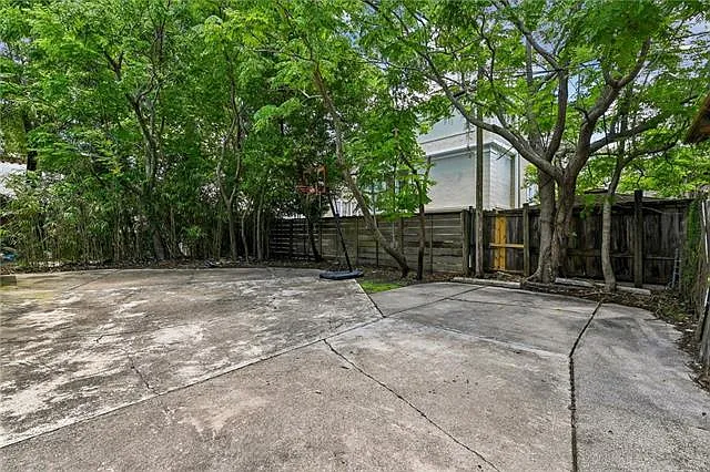 630 Broadway St #630 — Photo 16