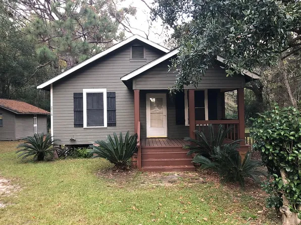 2516 Club House Rd, Mobile, AL 36605
