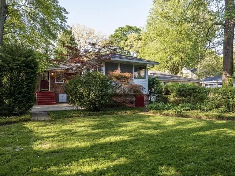 1213 Gracewood Ave SE — Photo 7