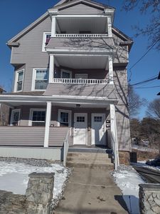 26 Henry St, New Britain, CT, 06051