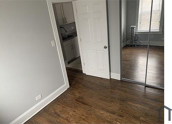 4th image of 1409 W 81st St #3