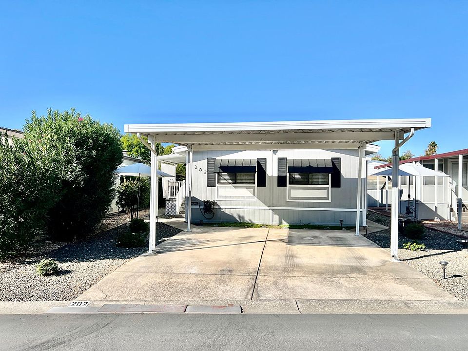 1st image of 5505 S Grove St Space 202