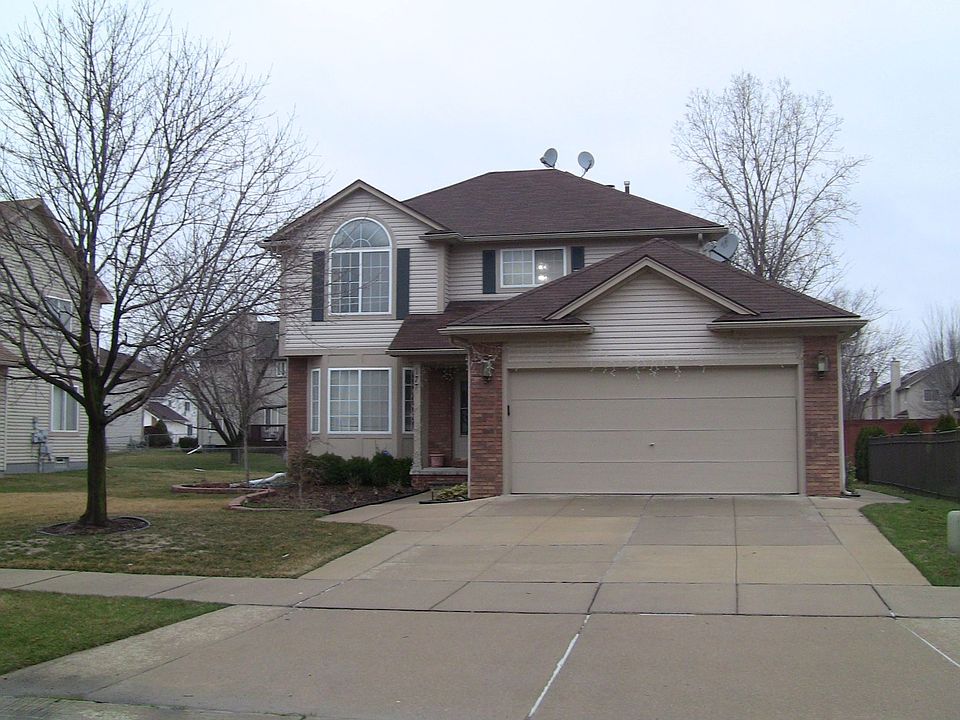 House - Front 