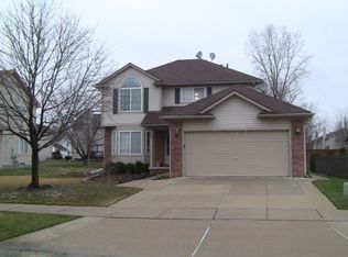 177 Woodslee St, Troy, MI