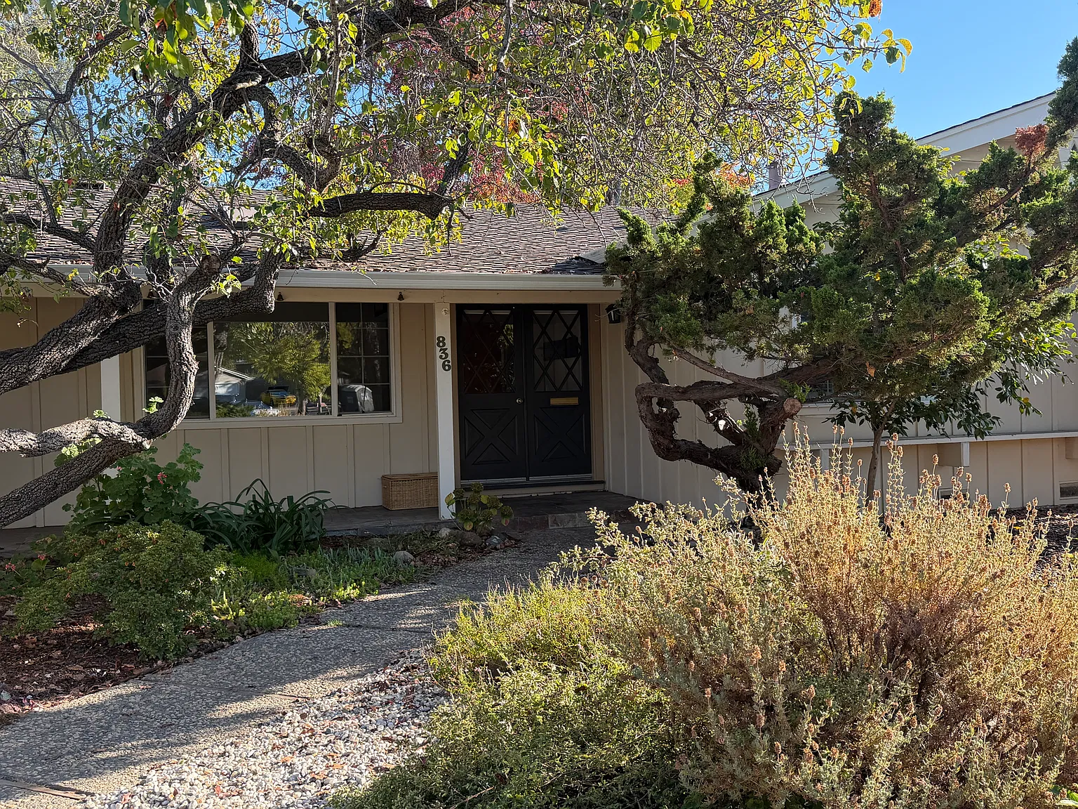836 Lilac Way — Photo 1