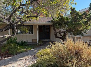 836 Lilac Way, Los Gatos, CA 95032