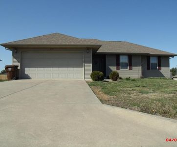 263 Maplewood Dr, Highlandville, MO, 65669