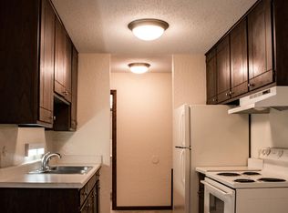 Lauderdale Hollows Apartments, Saint Paul, MN 55108
