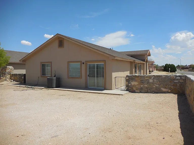14301 Desert Orchid Dr — Photo 28