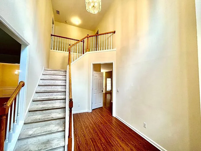 3165 Maple Terrace Dr — Photo 4