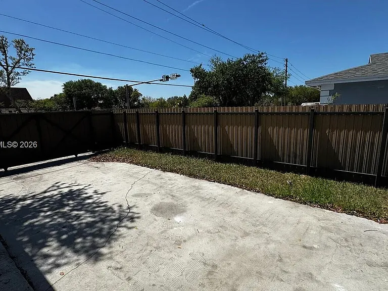 19100 NW 32nd Ave — Photo 8