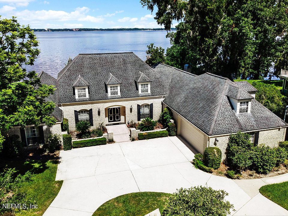 1st image of 2809 FOREST Circle