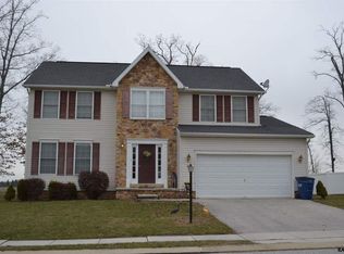 49 Clover Dr, Littlestown, PA 17340